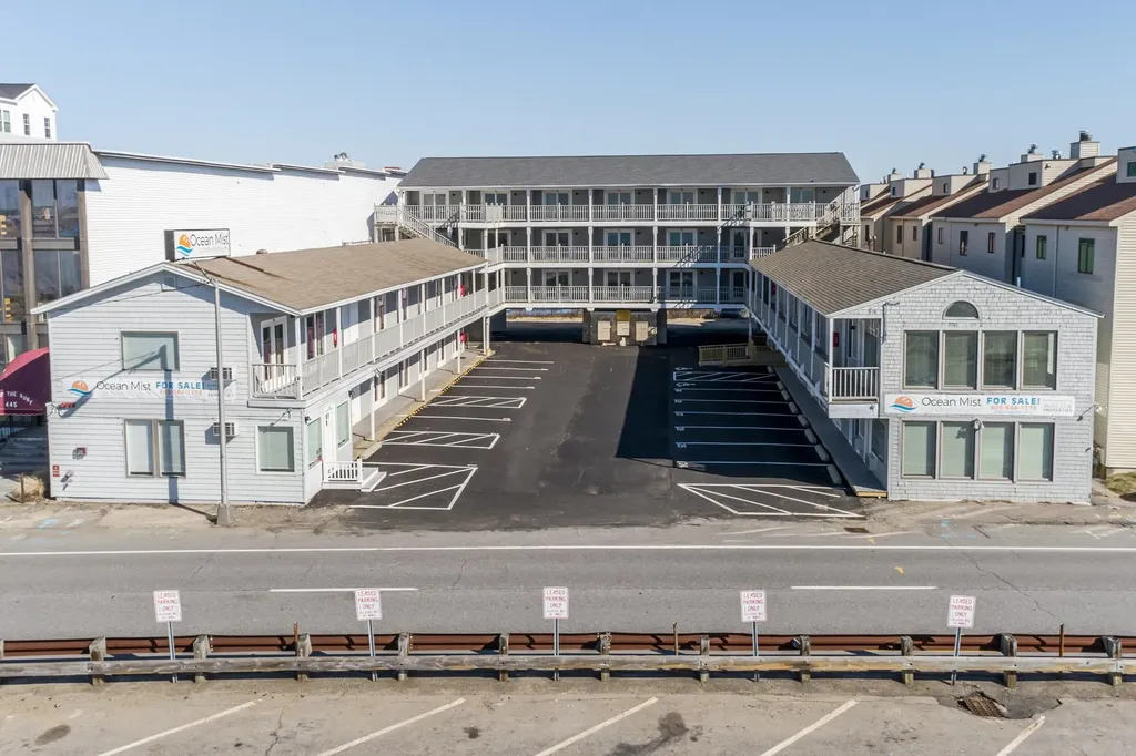 449 Ocean Boulevard Hampton NH 03842