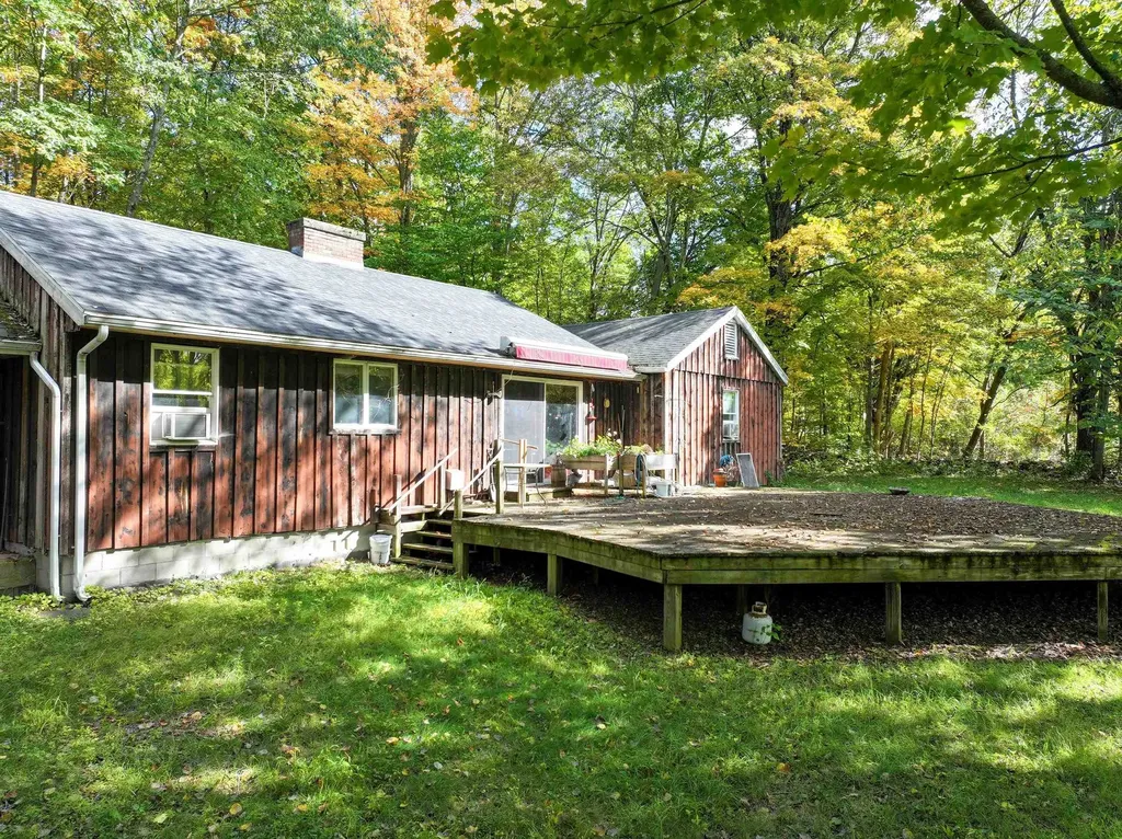 42 Lower Plains Road Middlebury VT 05753