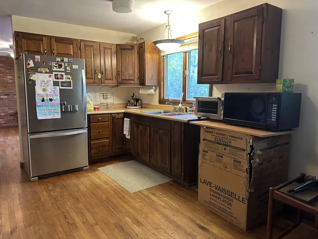 42 Lower Plains Road Middlebury VT 05753