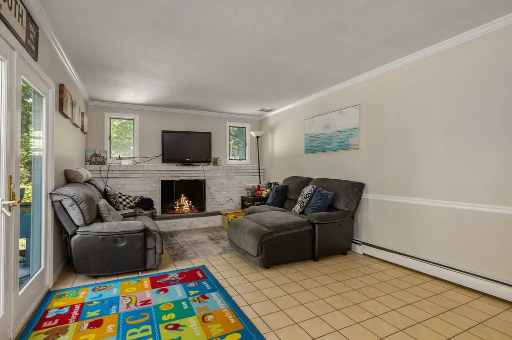 30 Ffrost Drive Durham NH 03824