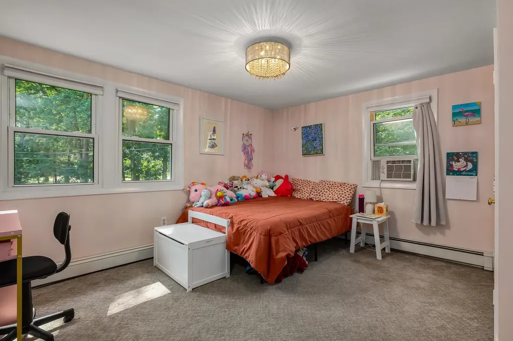 30 Ffrost Drive Durham NH 03824