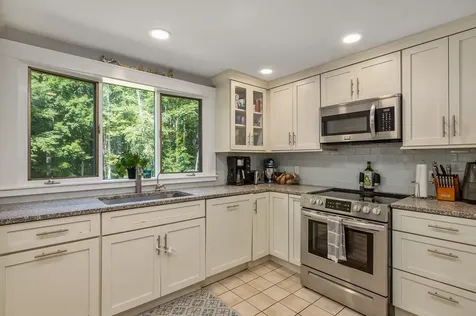 30 Ffrost Drive Durham NH 03824