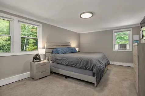 30 Ffrost Drive Durham NH 03824