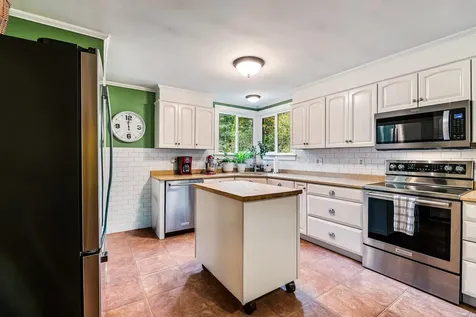 44 Petrin Heights Road Claremont NH 03743