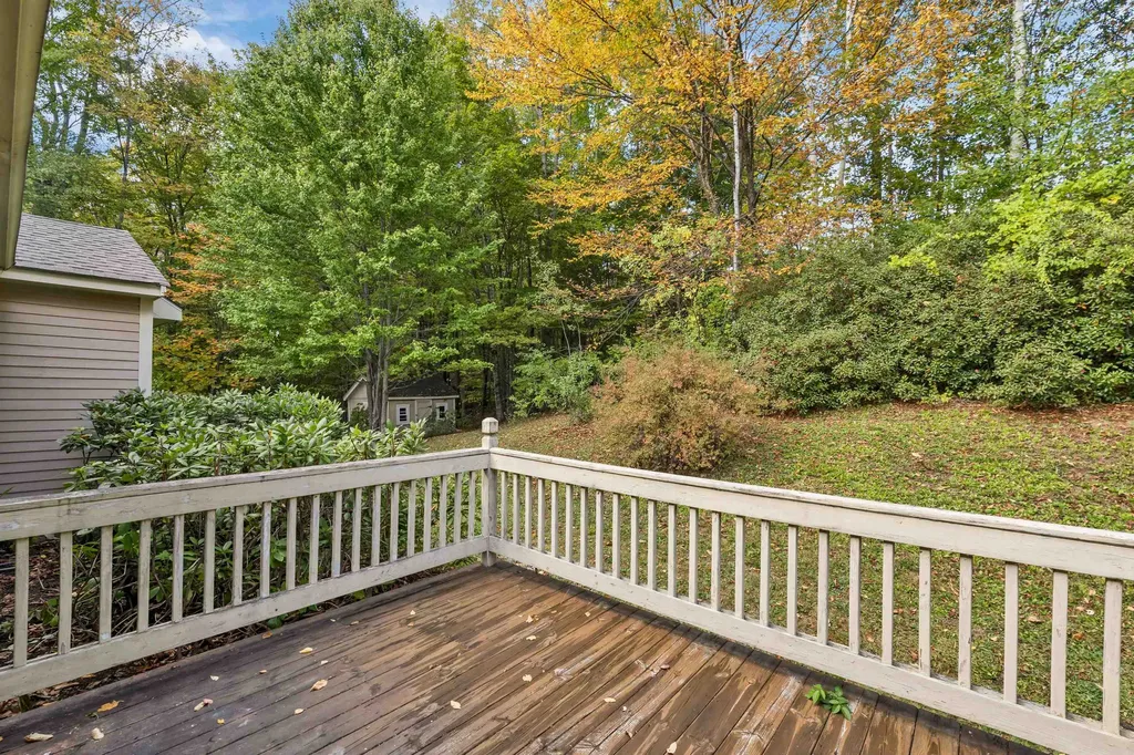 23 Cider Mill Drive Campton NH 03223