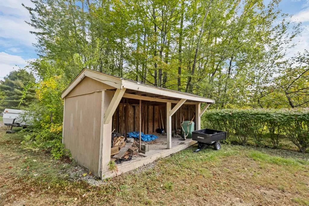 23 Cider Mill Drive Campton NH 03223