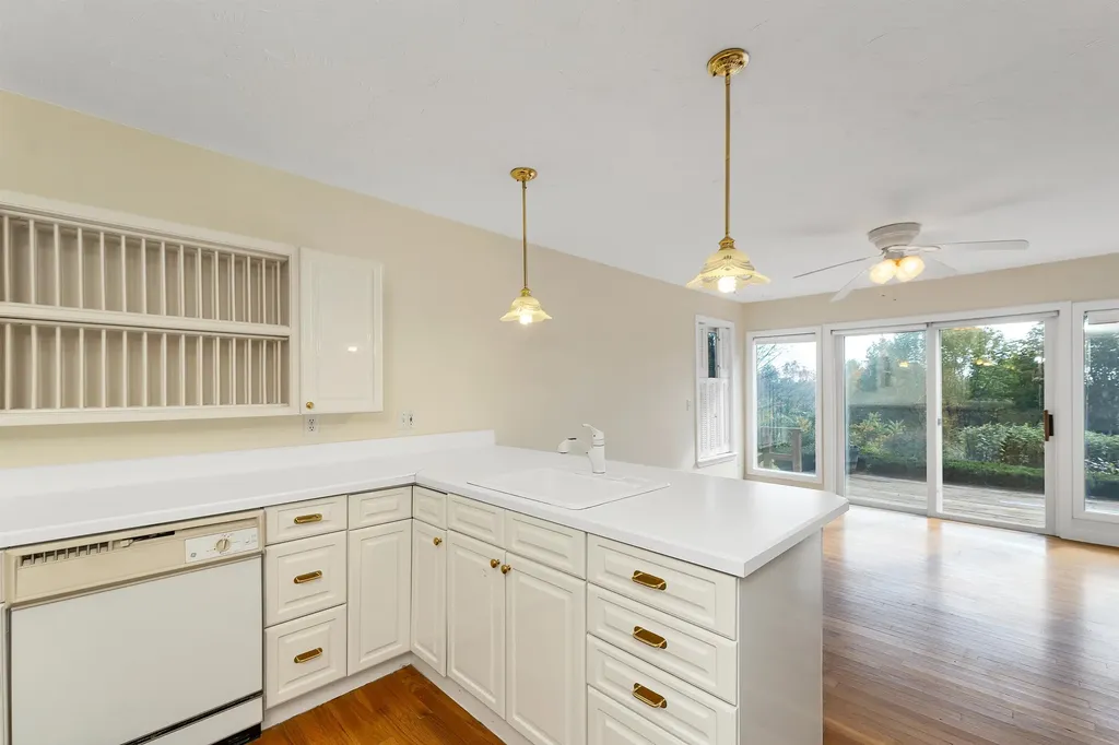 23 Cider Mill Drive Campton NH 03223