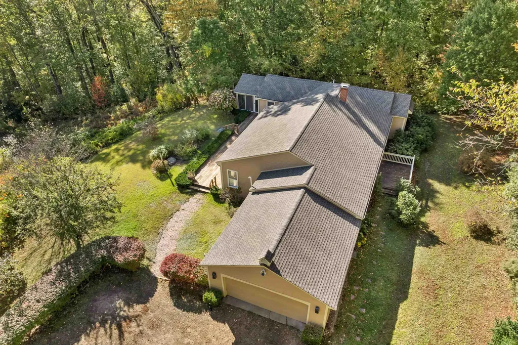 23 Cider Mill Drive Campton NH 03223