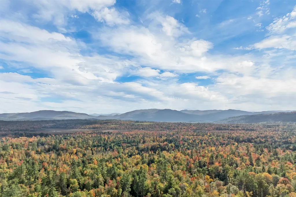 23 Cider Mill Drive Campton NH 03223