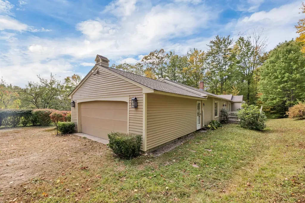 23 Cider Mill Drive Campton NH 03223