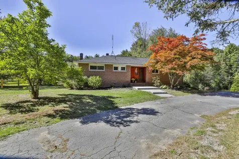 123 Musquash Road Hudson NH 03051