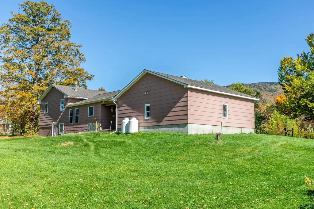 1421 Shaw Mansion Road Waterbury VT 05676