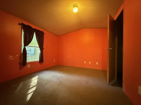 22 Hawthorne Lane Colchester VT 05446