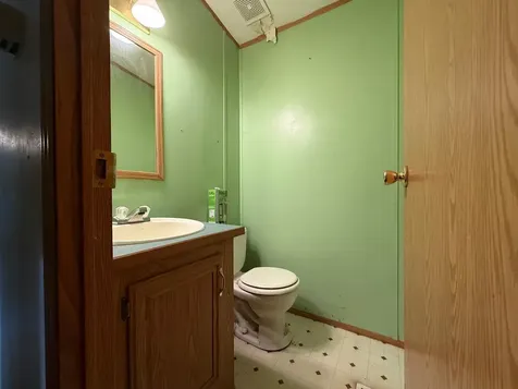 22 Hawthorne Lane Colchester VT 05446