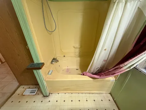 22 Hawthorne Lane Colchester VT 05446