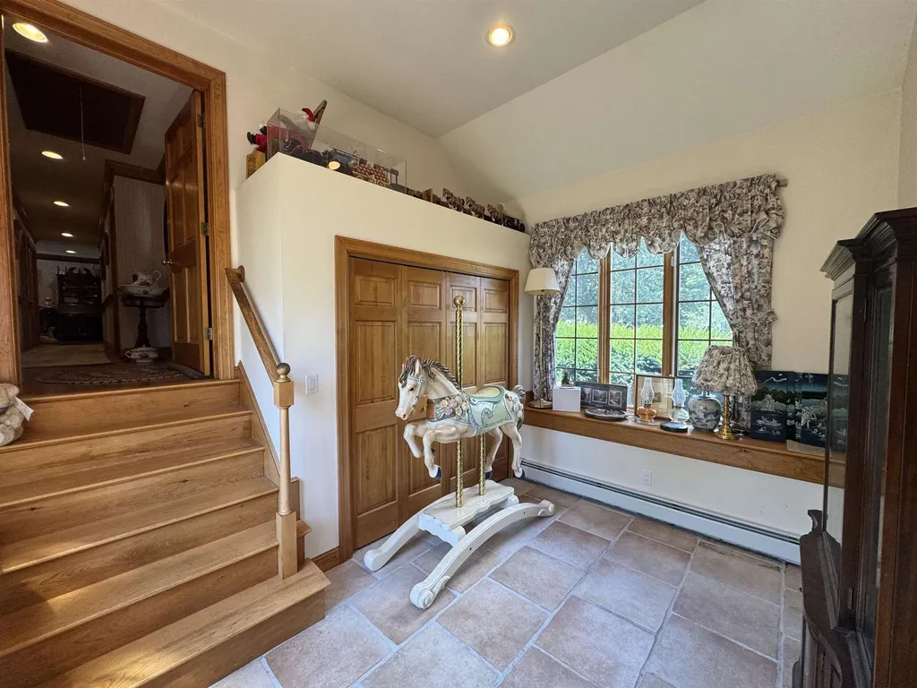 24 Locke Road Hampton NH 03842