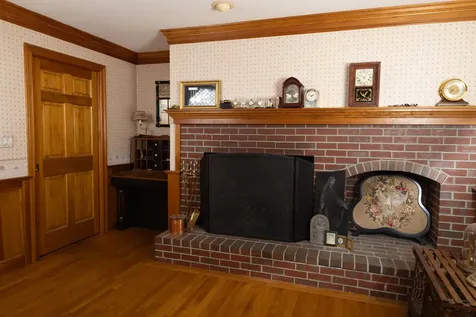 24 Locke Road Hampton NH 03842