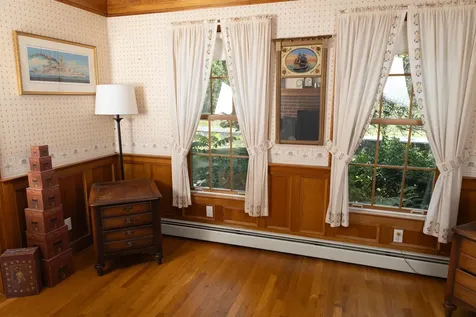 24 Locke Road Hampton NH 03842