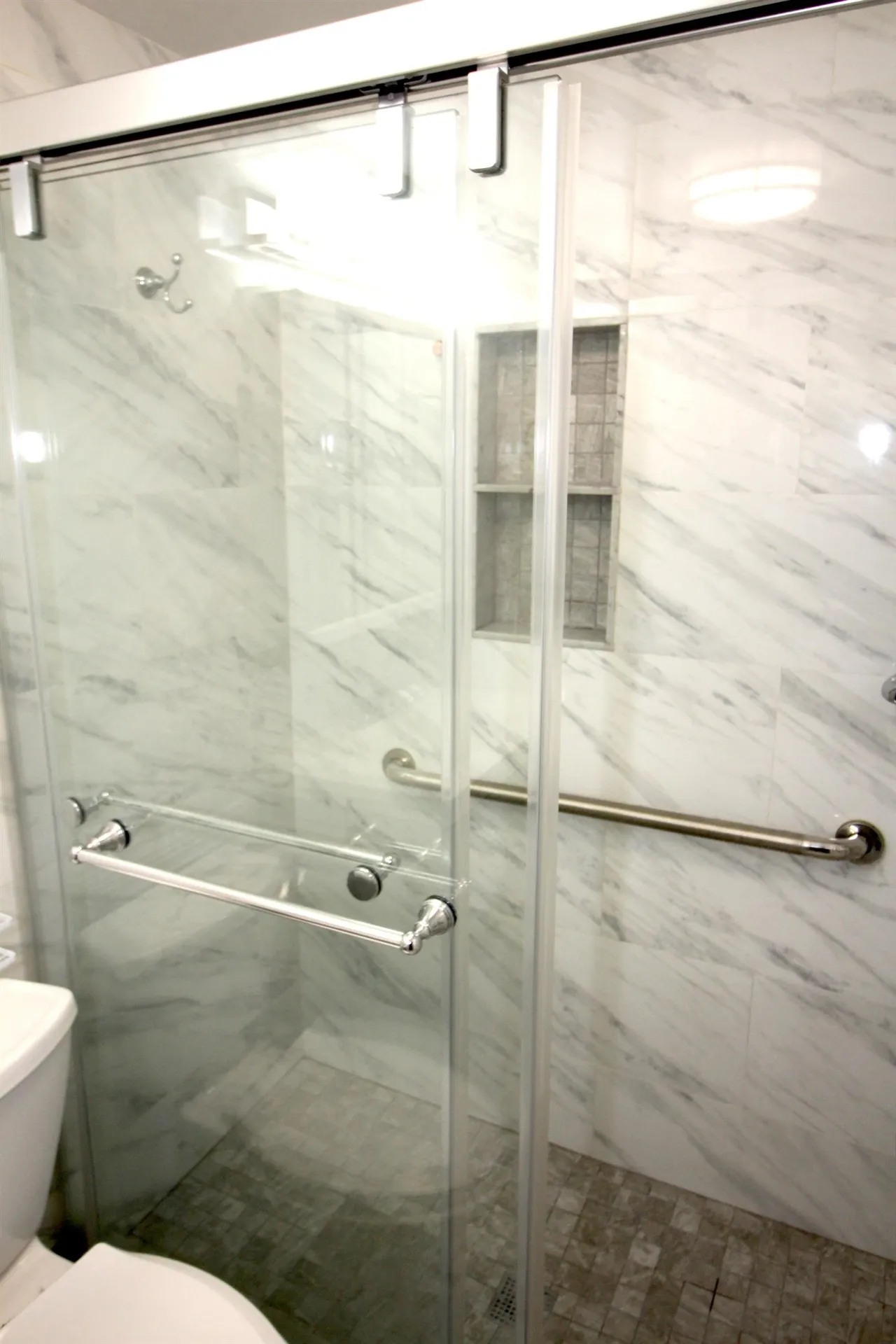 11 Tiffany Road Salem NH 03882