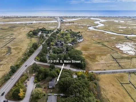 312 S Main Street Seabrook NH 03874