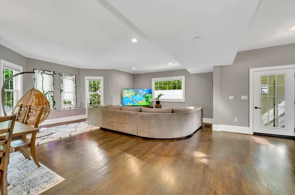 3 Highet Avenue Woburn MA 01801