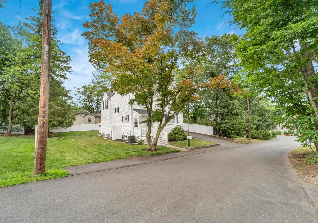 3 Highet Avenue Woburn MA 01801