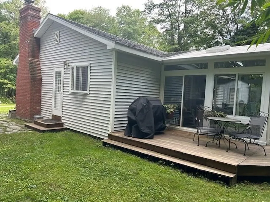 1631 North Road Hinesburg VT 05461