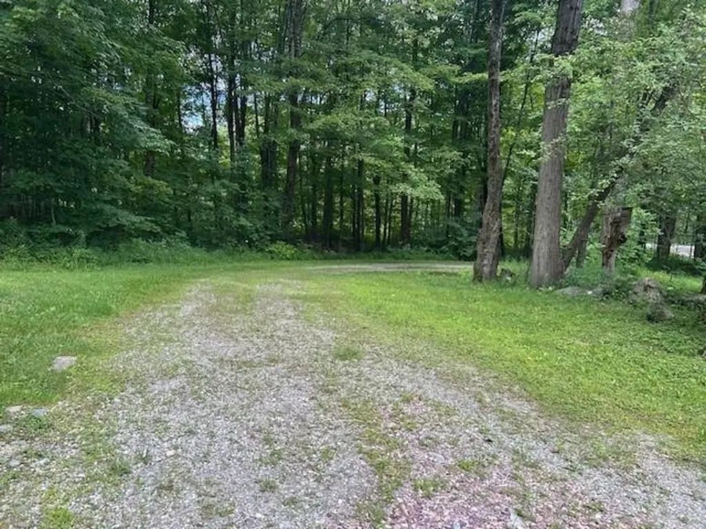 1631 North Road Hinesburg VT 05461