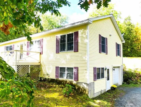 340 Whitelaw Road Ryegate VT 05042