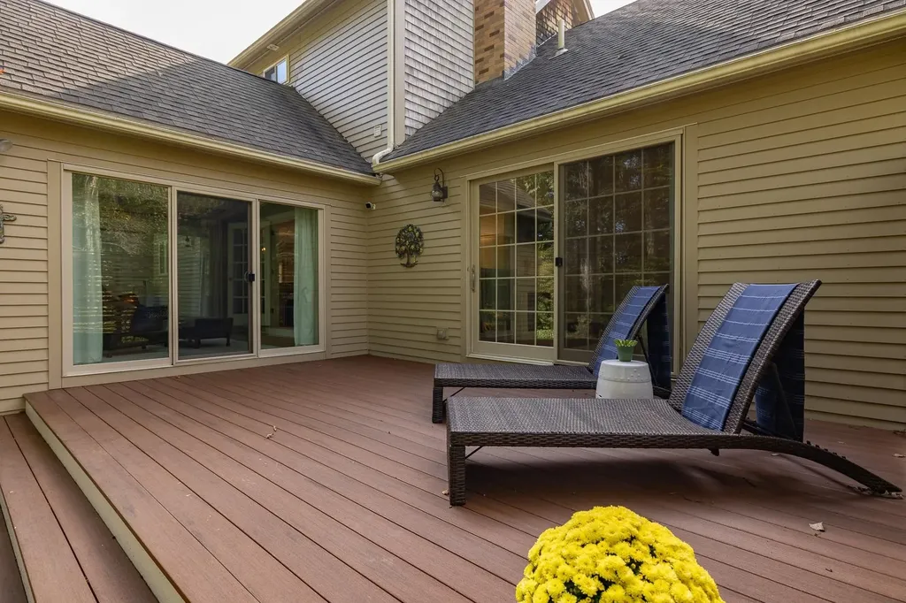 19 Katie Lane Hampton NH 03862