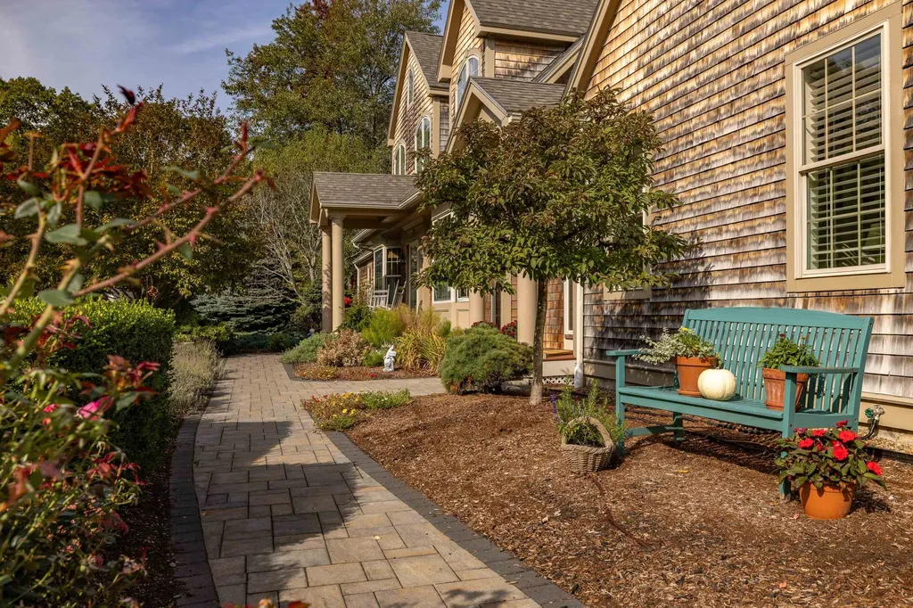 19 Katie Lane Hampton NH 03862