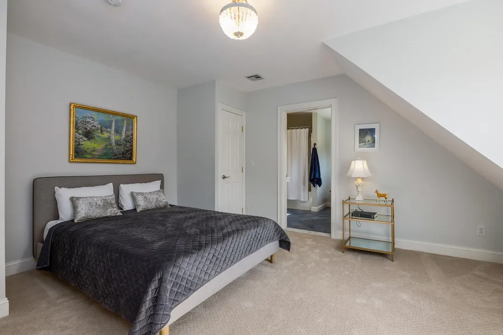 19 Katie Lane Hampton NH 03862