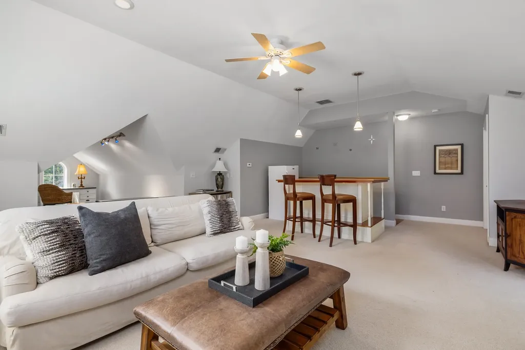 19 Katie Lane Hampton NH 03862