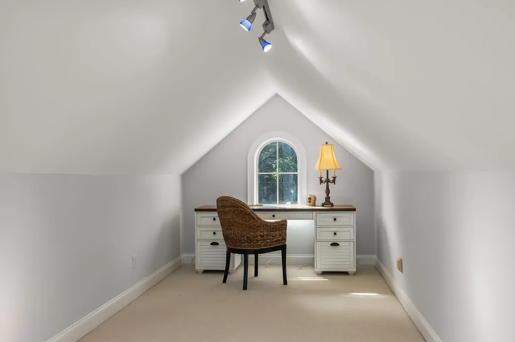 19 Katie Lane Hampton NH 03862