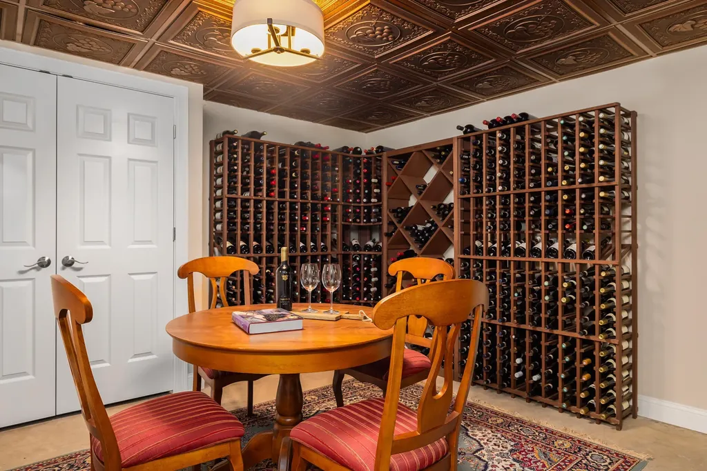 19 Katie Lane Hampton NH 03862