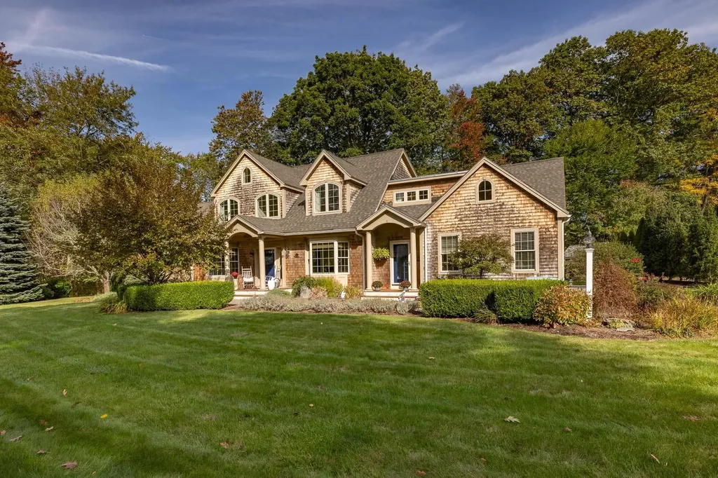 19 Katie Lane Hampton NH 03862