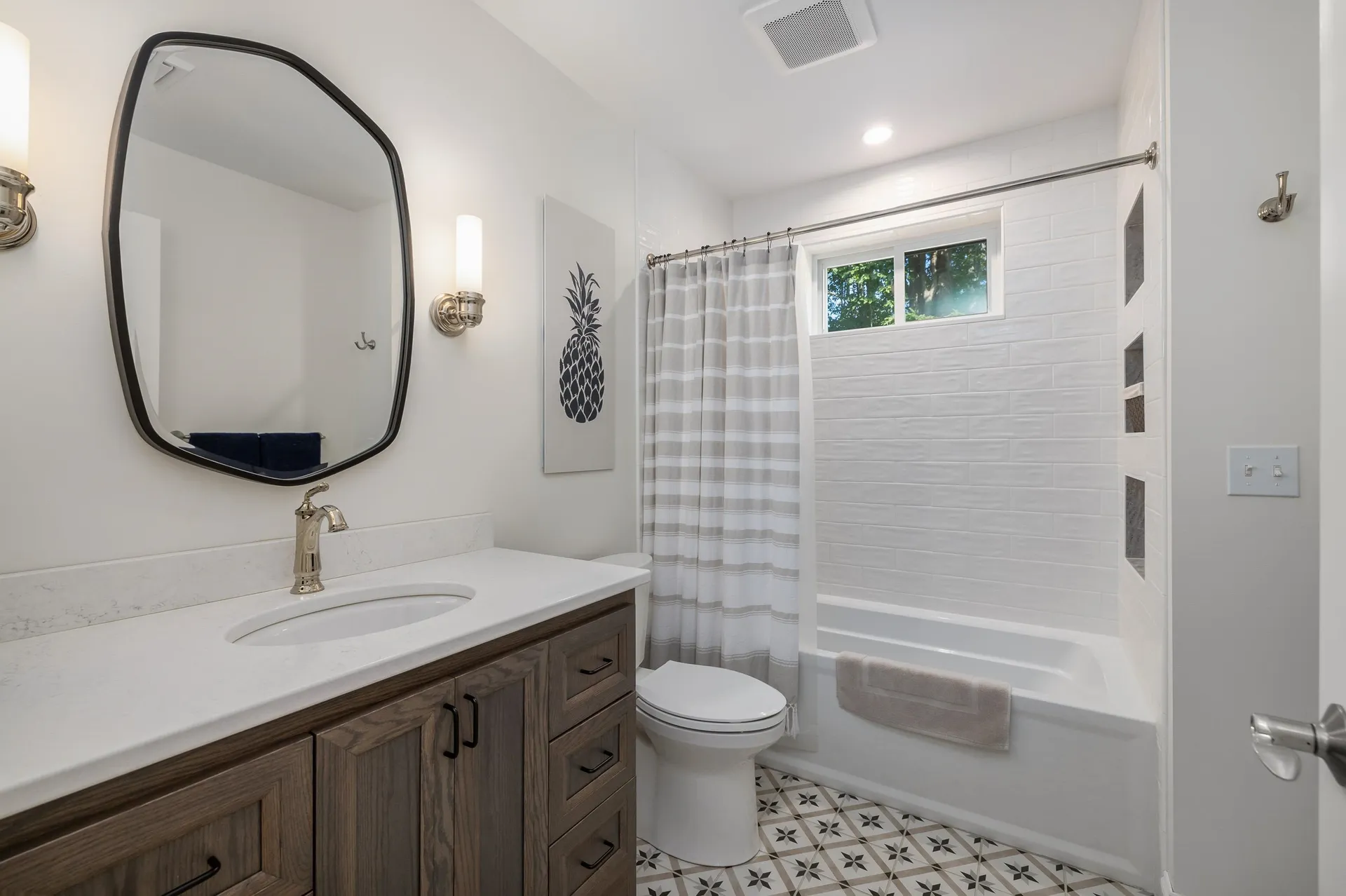 19 Katie Lane Hampton NH 03862