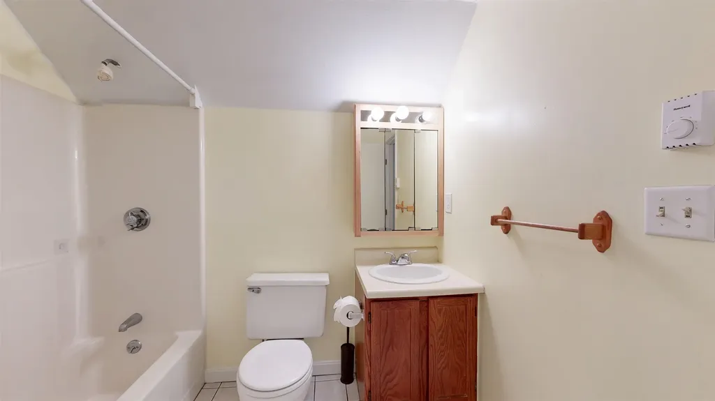 801 Us Route 1 York ME 03904