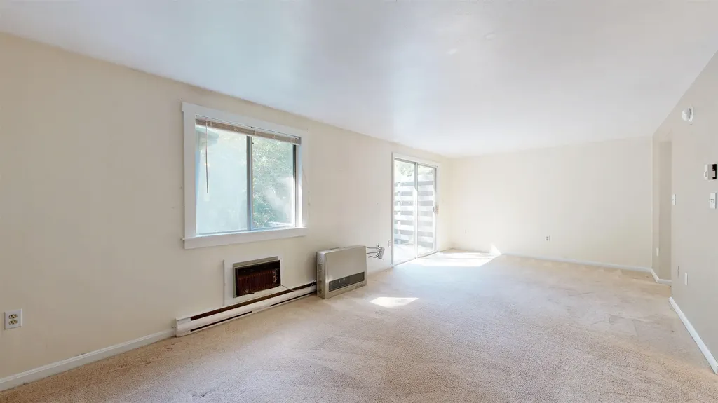 801 Us Route 1 York ME 03904