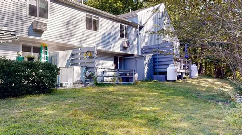 801 Us Route 1 York ME 03904