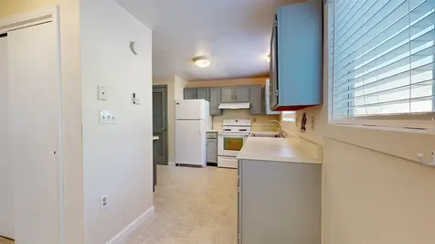 801 Us Route 1 York ME 03904