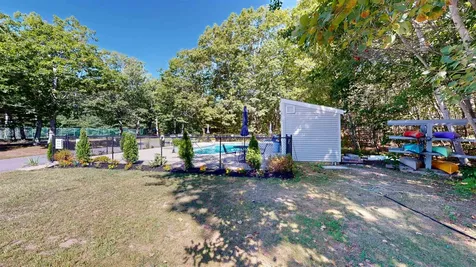 801 Us Route 1 York ME 03904