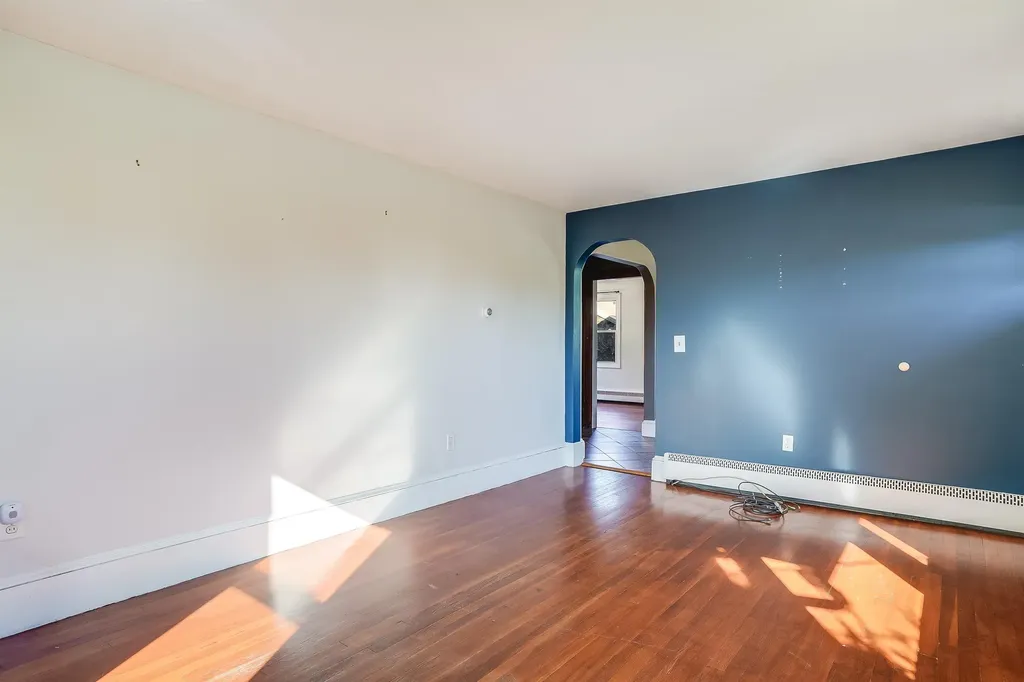 275 S Mammoth Road Manchester NH 03109