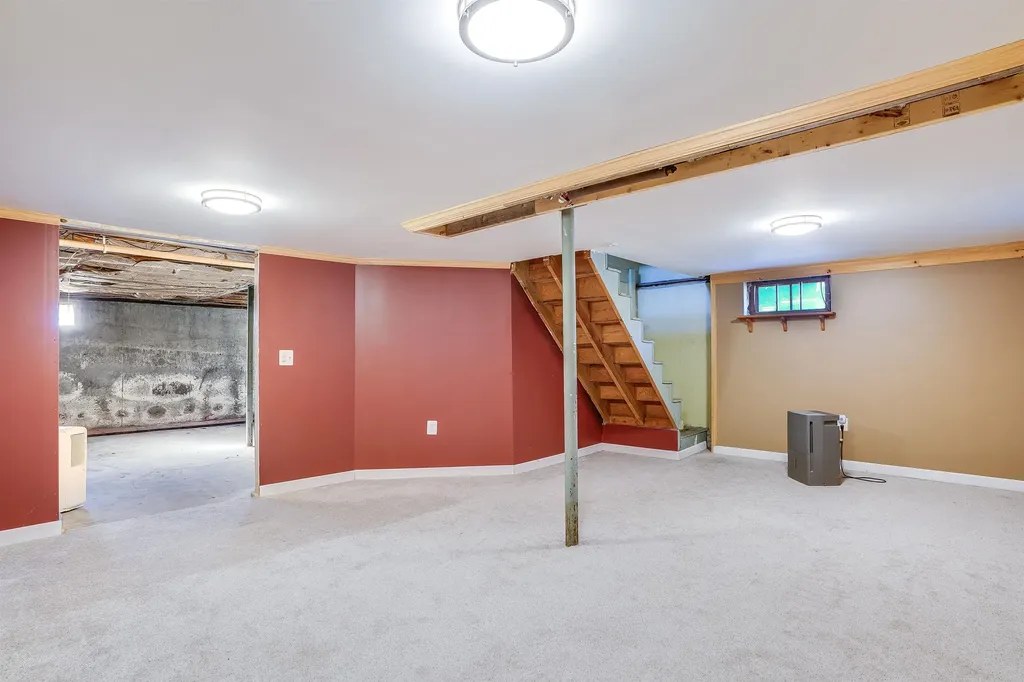 275 S Mammoth Road Manchester NH 03109