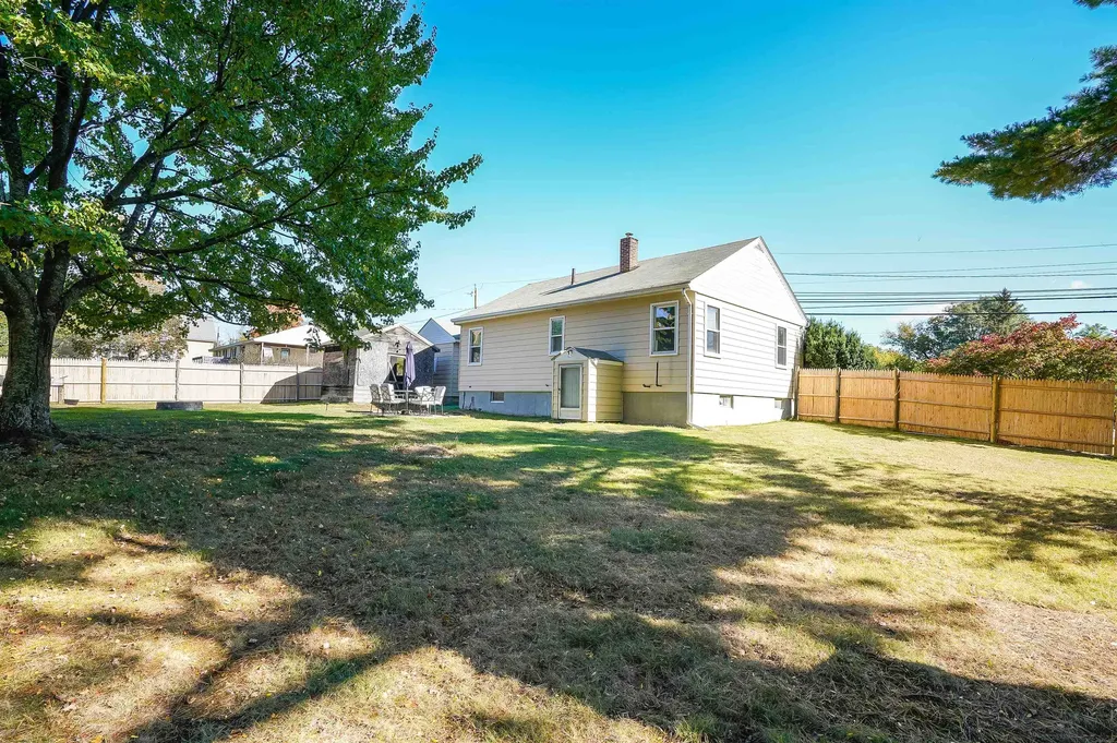 275 S Mammoth Road Manchester NH 03109