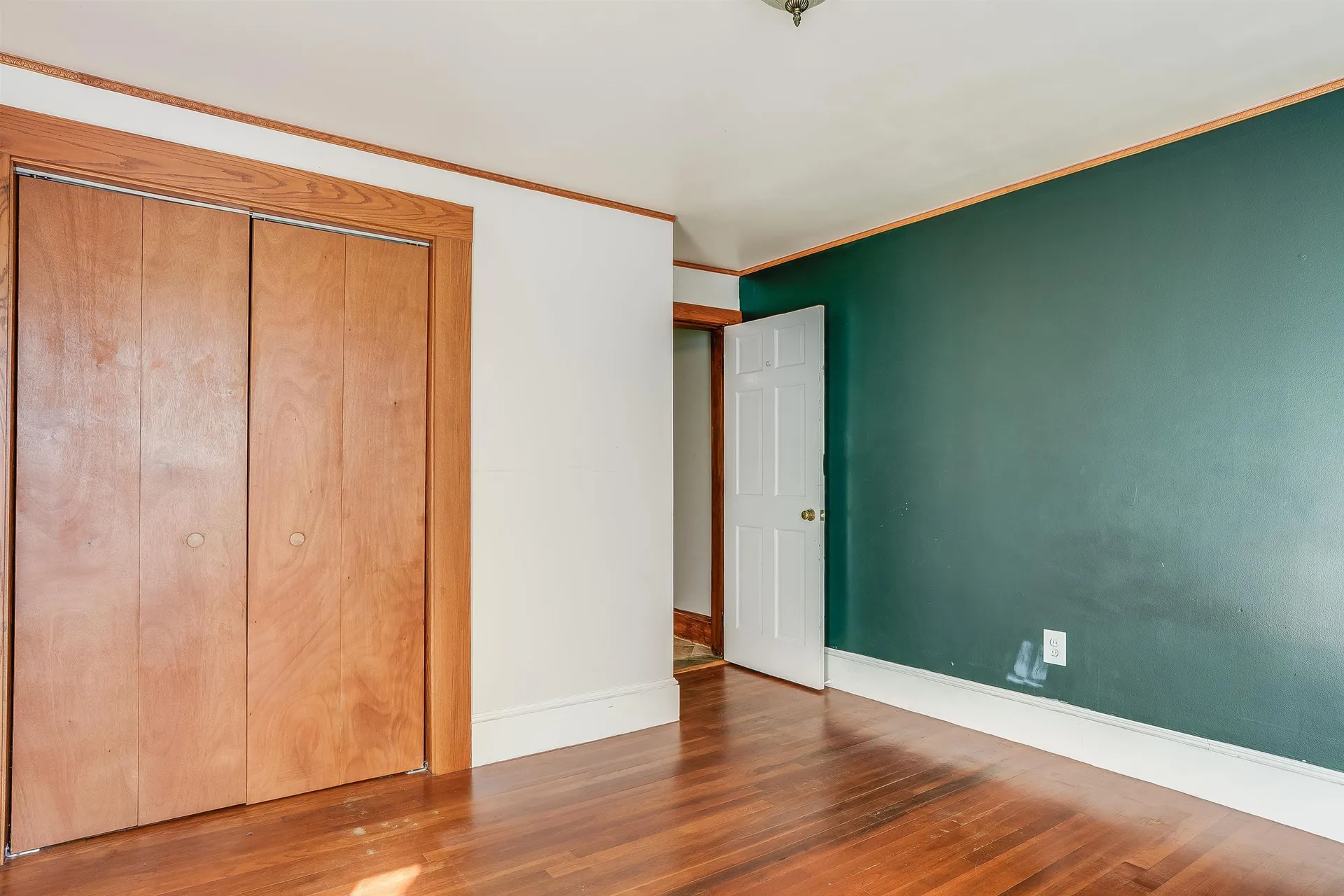 275 S Mammoth Road Manchester NH 03109