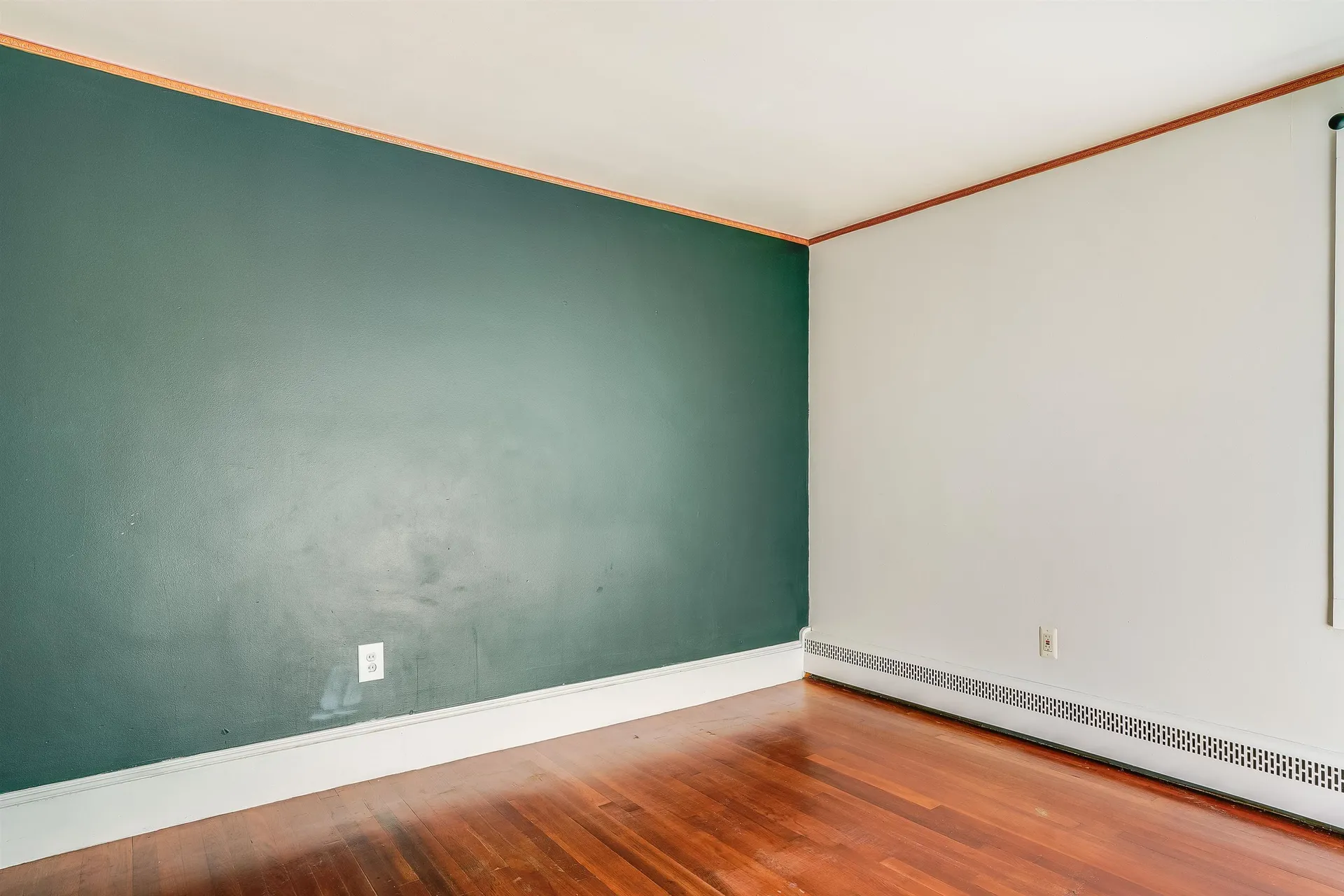 275 S Mammoth Road Manchester NH 03109