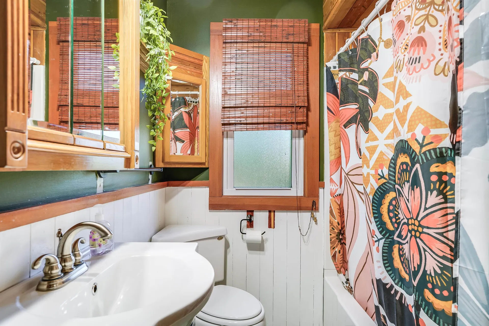 275 S Mammoth Road Manchester NH 03109