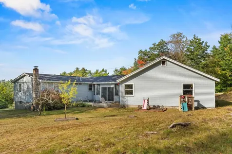 24 Towle Pasture Drive Epsom NH 03234