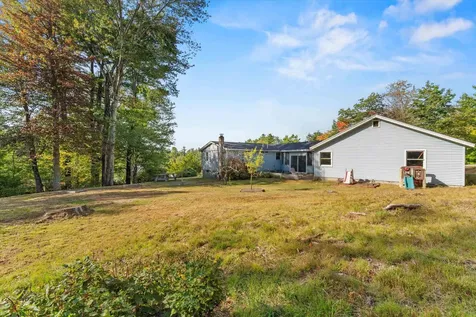 24 Towle Pasture Drive Epsom NH 03234